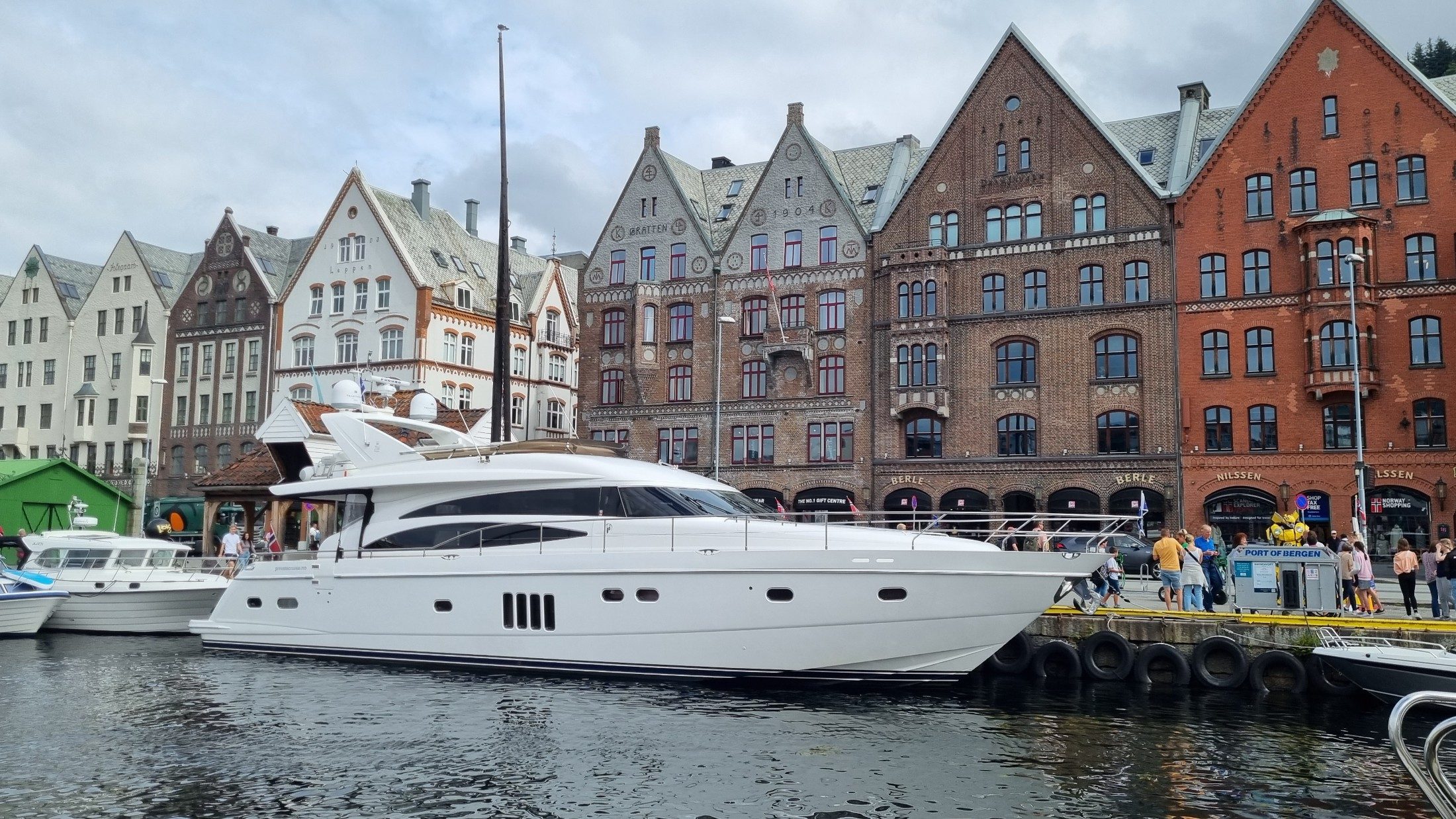 Barolo III at Bryggen in Bergen