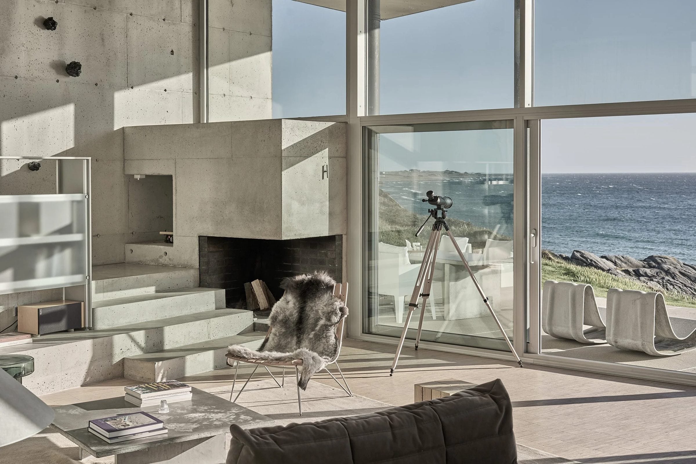 Living room at The Bolder Wave with views of the North Sea